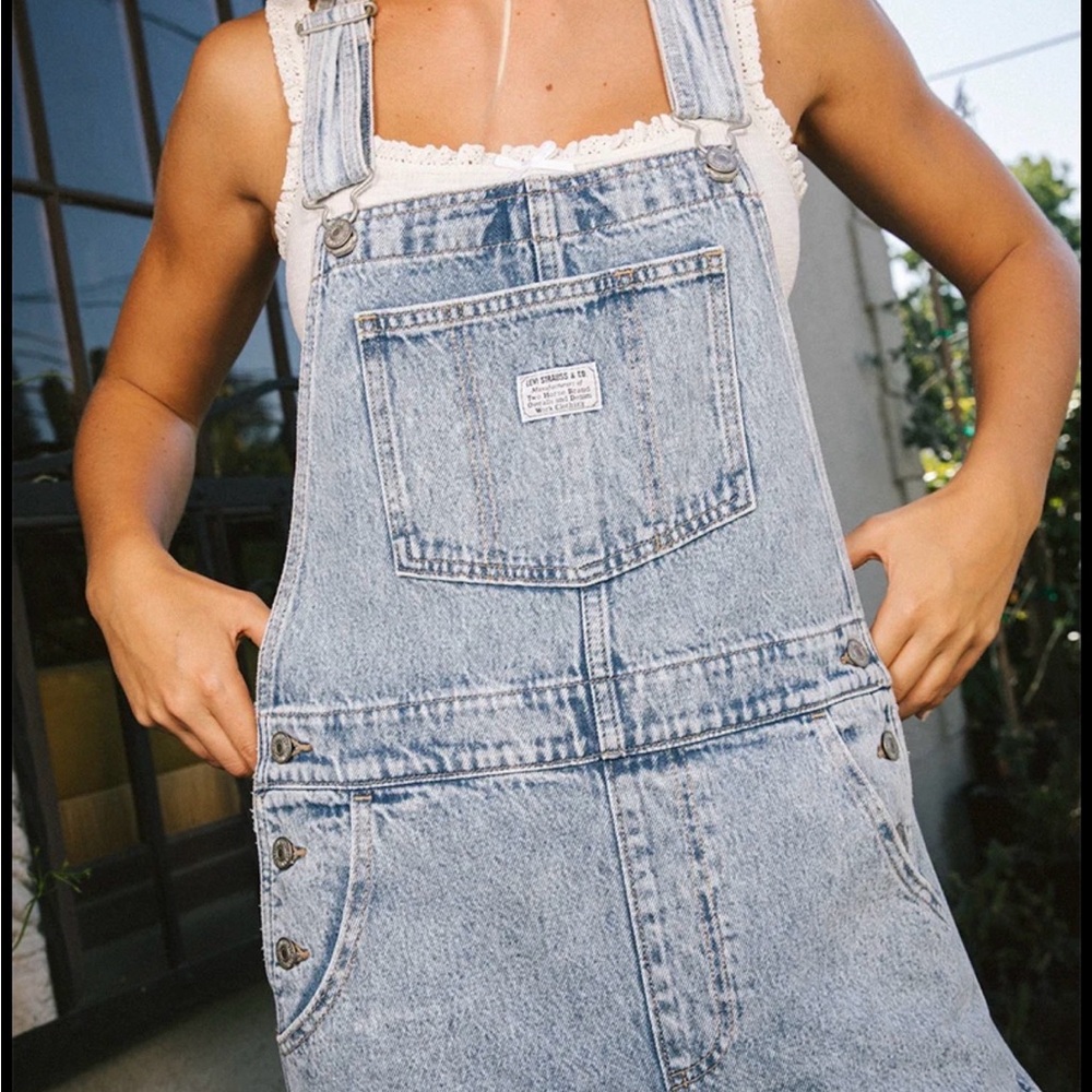 Levi’s Shortalls